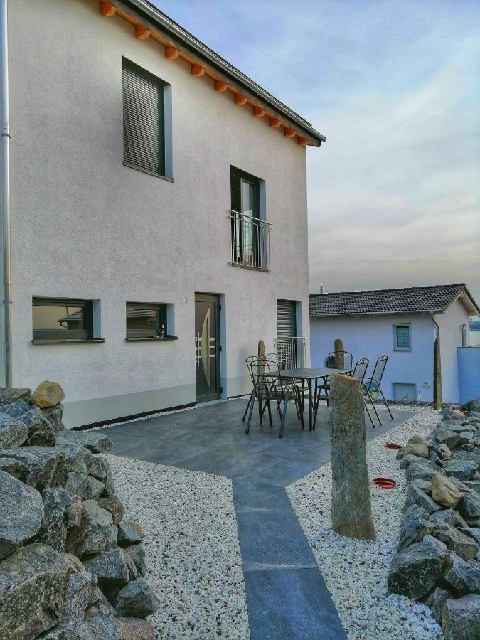 Ferienhaus Sonnenwind Am Hainer See Neukieritzsch Exterior foto